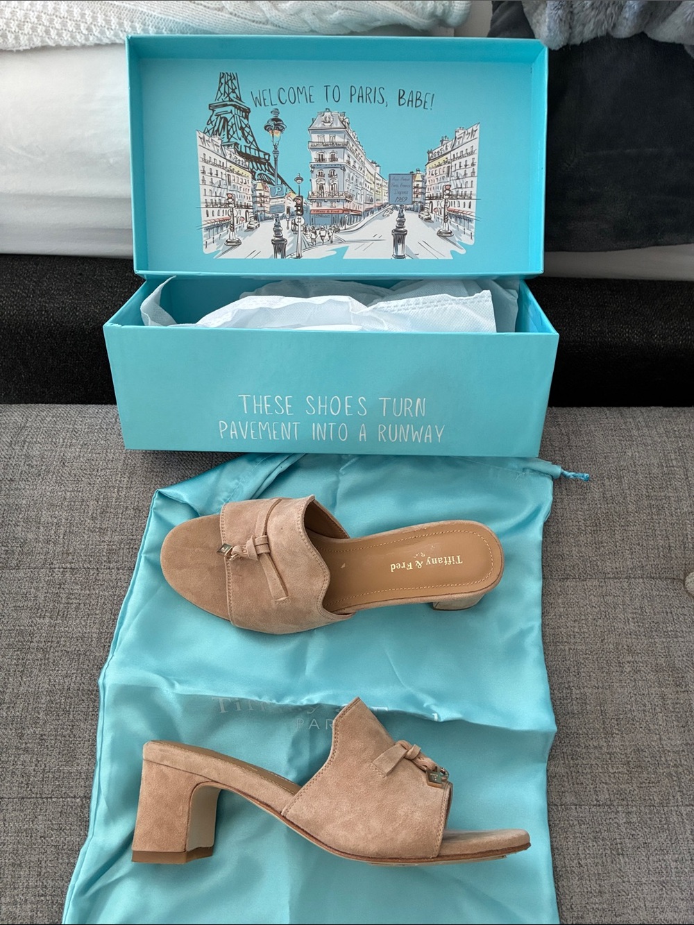 Tiffany & Fred suede “LP” slides tan 36/6